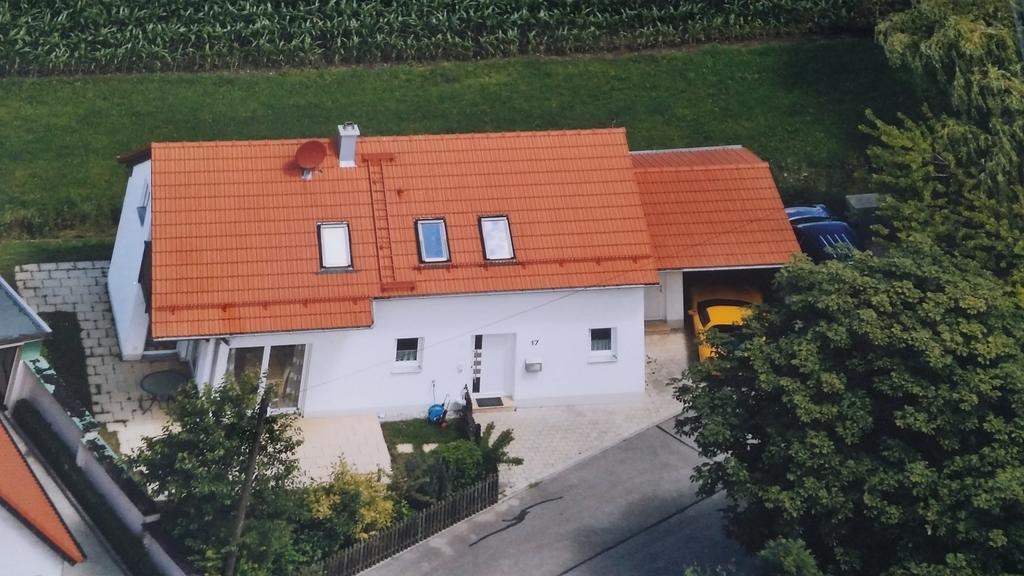 Wiflinger Graben Einfamilienhaus Villa Wörth Exterior foto